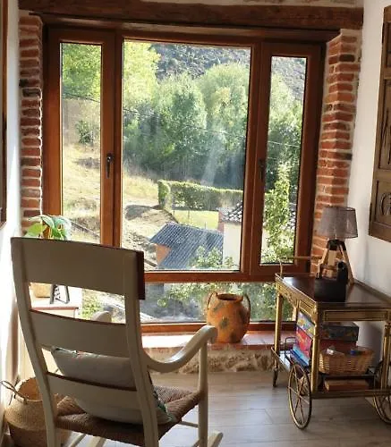 Carmen Luna * Mallo de Luna